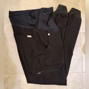 Figs Maternity Zamora Jogger Scrubs Pants